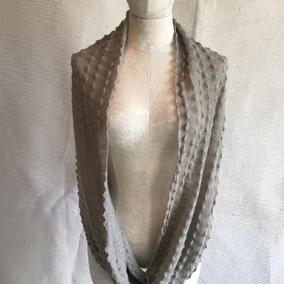 Anthropologie Echo The Tube Crochet Infinity Scarf - Picture 6 of 8